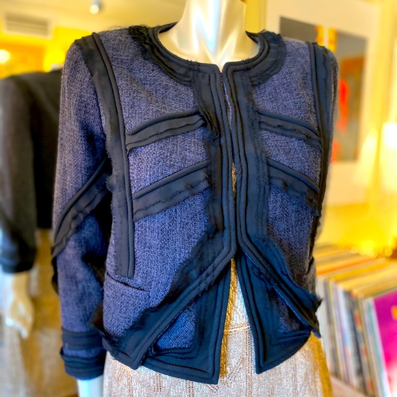 Elizabeth and James Jacket - Picture 2 of 12